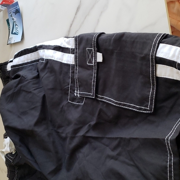 Kanu Surf Men's Barracuda Swim Trunks in Charcoal Size XXL - Picture 3 of 11